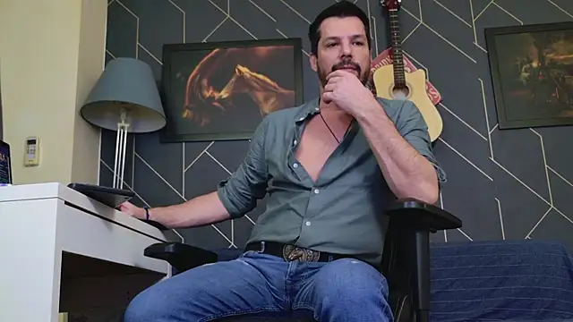 ChrisKox online show from 01/12/26, 02:28