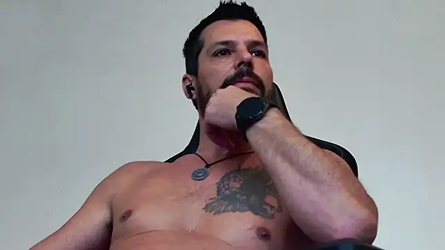 ChrisKox online show from 04/11/26, 07:45