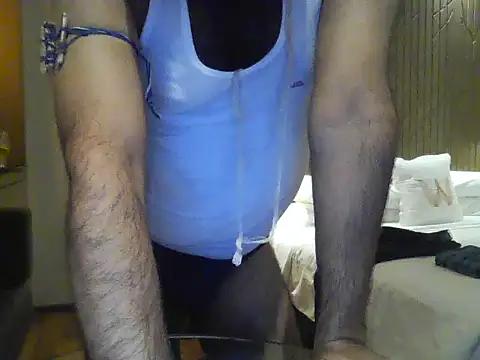 Snapshot of rarindam17 chatting on 03/23/26, 02:10 rarindam17 online show from 03/23/26, 02:10