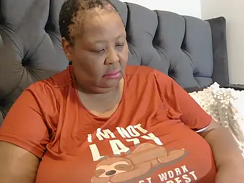 nancy111 online show from 11/04/25, 01:48