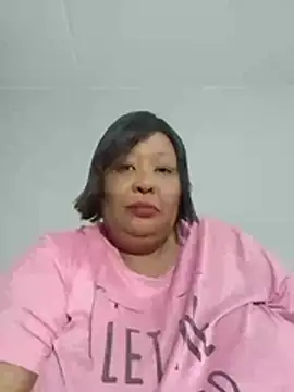Snapshot of nancy111 chatting on 04/27/26, 02:42 nancy111 online show from 04/27/26, 02:42