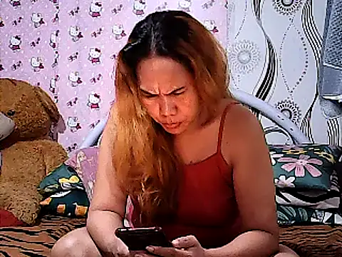 lovely-asian online show from 02/07/25, 07:40