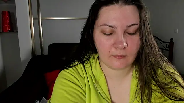 MarySwon online show from 12/28/24, 05:14