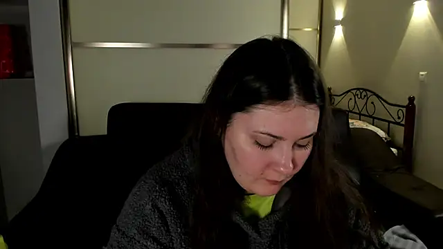 MarySwon online show from 02/14/25, 05:36