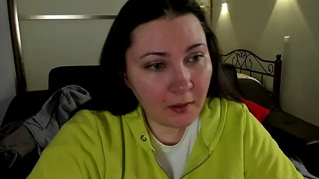 MarySwon online show from 03/07/25, 05:38