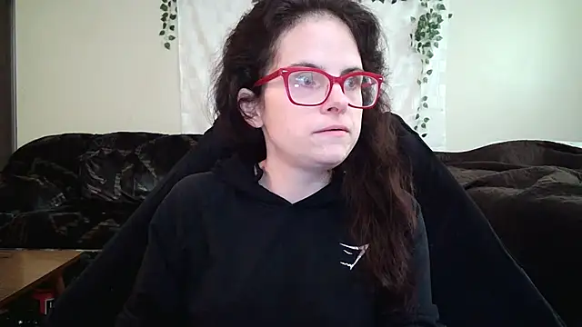 Snapshot of JessaBella chatting on 10/14/25, 05:25 JessaBella online show from 10/14/25, 05:25