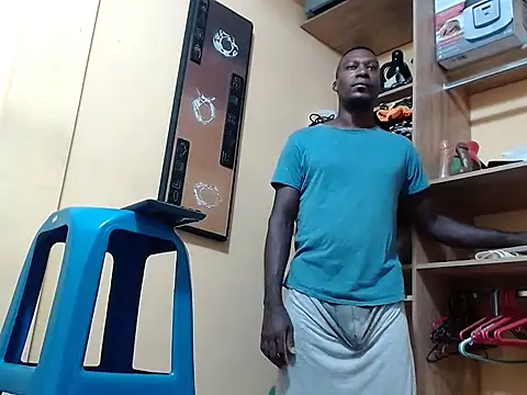 Snapshot of kurtbigcock chatting on 03/06/26, 06:48 kurtbigcock online show from 03/06/26, 06:48