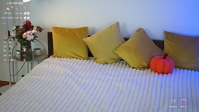 LitleSun online show from 10/24/25, 10:11