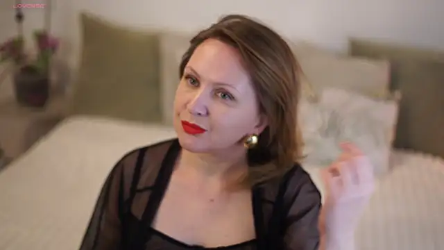 Snapshot of LitleSun chatting on 04/02/26, 04:59 LitleSun online show from 04/02/26, 04:59