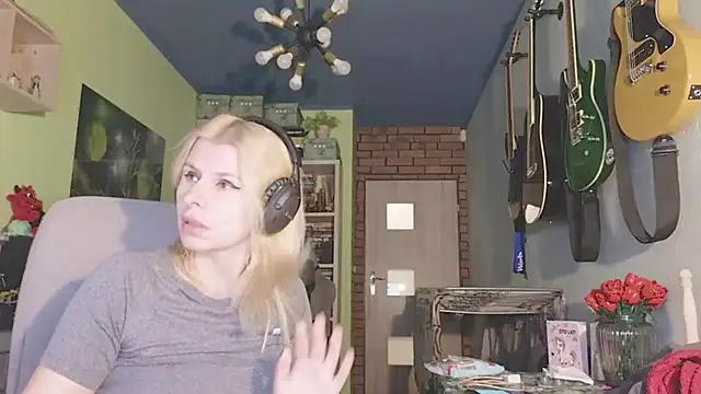 Snapshot of karmija chatting on 12/07/24, 09:55 karmija online show from 12/07/24, 09:55