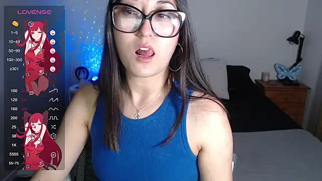 Ninimoon online show from 10/04/25, 02:53