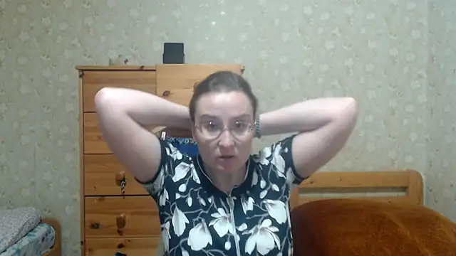 Smart Rose online show from 11/09/25, 02:15