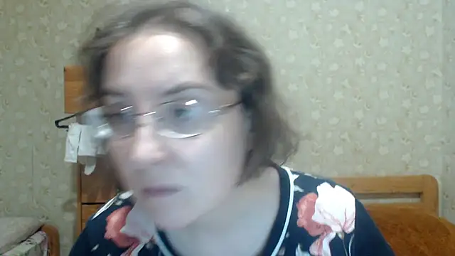 Smart Rose online show from 02/16/26, 01:02