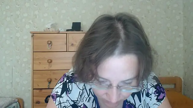 Snapshot of Smart_Rose chatting on 05/11/26, 11:49 Smart Rose online show from 05/11/26, 11:49