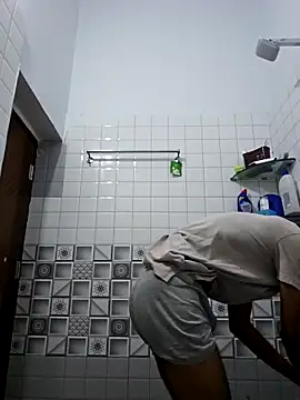 Snapshot of krishna8035 chatting on 09/19/25, 01:23 krishna8035 online show from 09/19/25, 01:23