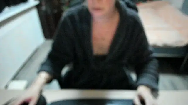 Snapshot of minoesje37 chatting on 02/20/25, 08:36 minoesje37 online show from 02/20/25, 08:36