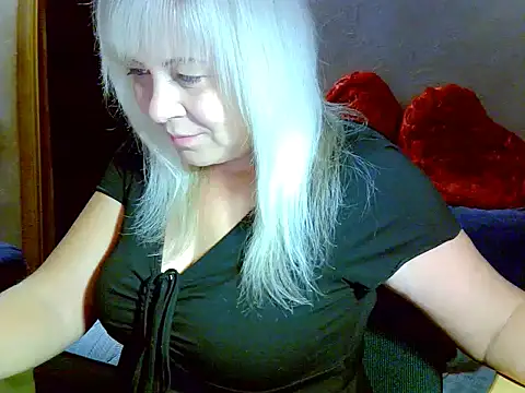 AgoniA7 online show from 10/12/25, 04:06