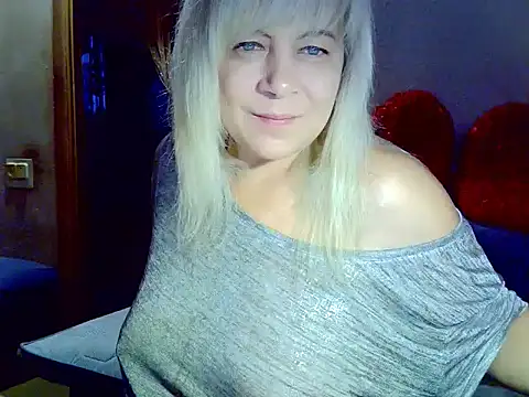 AgoniA7 online show from 10/31/25, 04:35