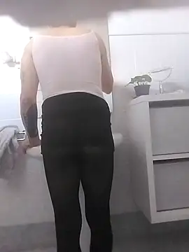 Elodie76 online show from 09/12/25, 01:00