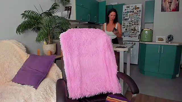 ChristinaGlory online show from 09/08/25, 02:49