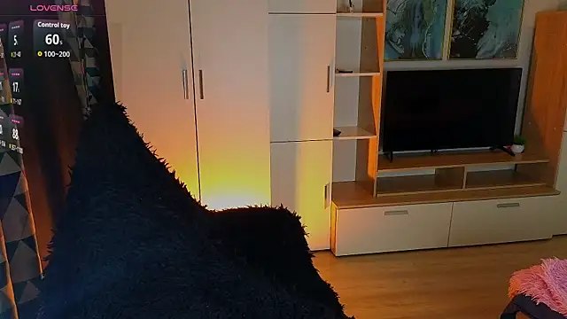 Snapshot of MilanaOmg chatting on 04/01/26, 07:00 MilanaOmg online show from 04/01/26, 07:00