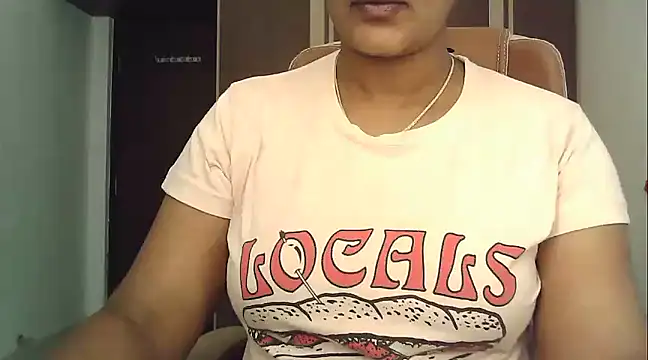 Spandana Sweety online show from 03/01/25, 06:24