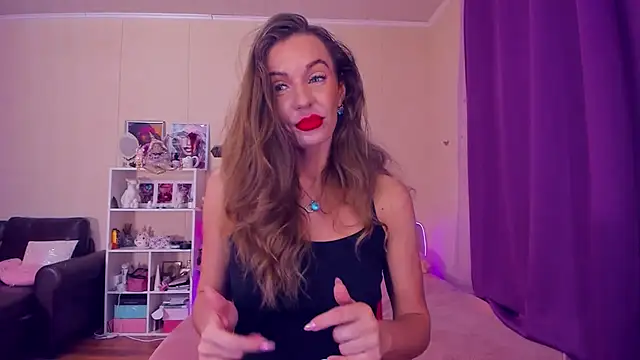 EmmaAbramson online show from 03/18/25, 01:42