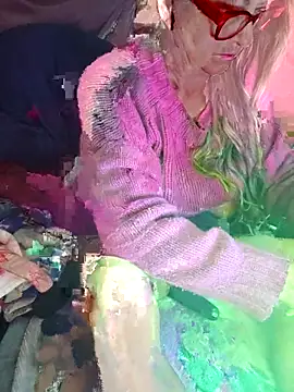 MucMilf59 online show from 03/12/25, 02:20