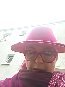 MucMilf59 online show from 10/17/25, 09:45