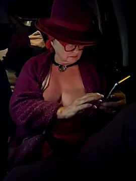 MucMilf59 online show from 11/04/25, 08:52