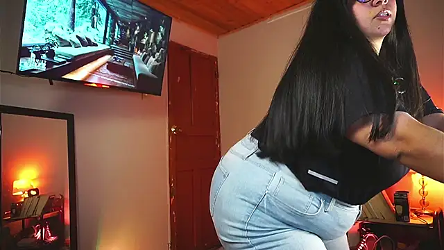 coraline latin online show from 02/24/26, 02:31