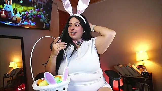 Snapshot of coraline_latin chatting on 03/30/26, 08:54 coraline latin online show from 03/30/26, 08:54