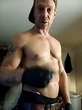 AthleticWomenizer2 online show from 05/20/26, 09:32