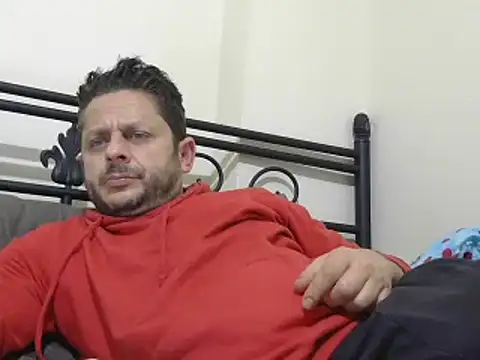 Snapshot of kevinmicheall chatting on 02/17/25, 12:43 kevinmicheall online show from 02/17/25, 12:43