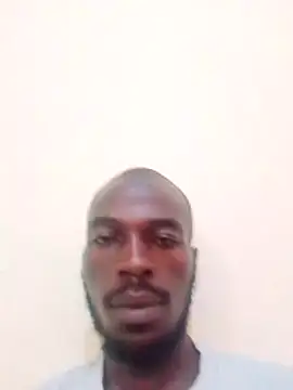 Snapshot of Kentcharming chatting on 10/25/25, 10:56 Kentcharming online show from 10/25/25, 10:56