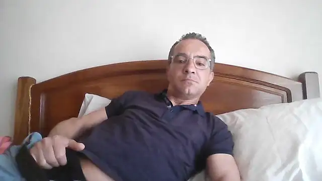 CarlosRocha73 online show from 04/21/26, 10:54