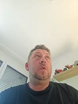 ktmtom247 online show from 09/11/25, 01:22