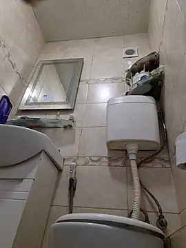 rposhta1991 online show from 02/15/25, 07:38