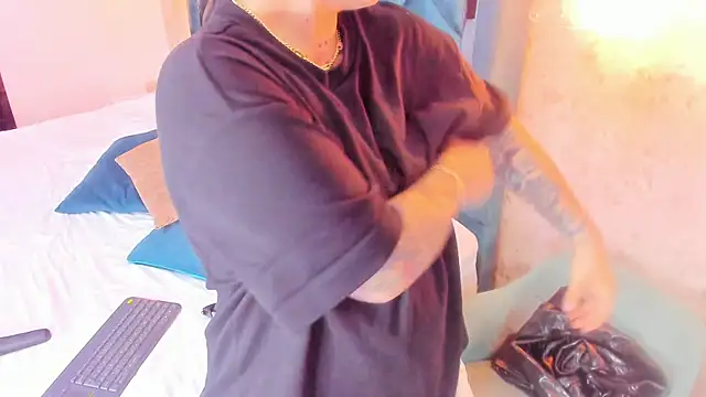 amy ink online show from 02/17/25, 05:43