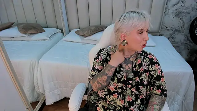 amy ink online show from 10/05/25, 11:19