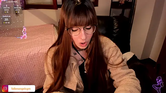 Fallengangel online show from 03/15/26, 07:09