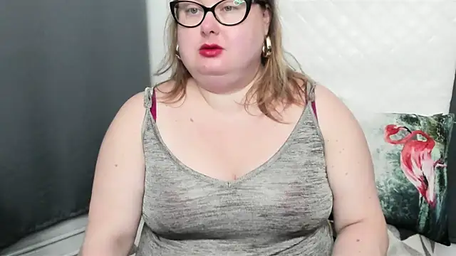 Snapshot of dirtyBonnie chatting on 12/24/24, 05:49 dirtyBonnie online show from 12/24/24, 05:49