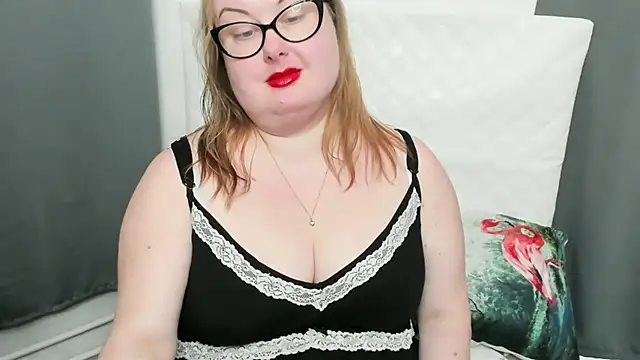 Snapshot of dirtyBonnie chatting on 02/18/25, 09:10 dirtyBonnie online show from 02/18/25, 09:10