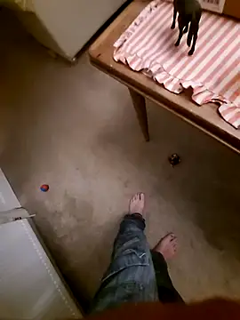 realeasy1 online show from 10/11/25, 04:01