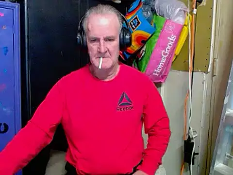 Snapshot of Sweet_Sexy1963 chatting on 02/15/25, 11:14 Sweet Sexy1963 online show from 02/15/25, 11:14