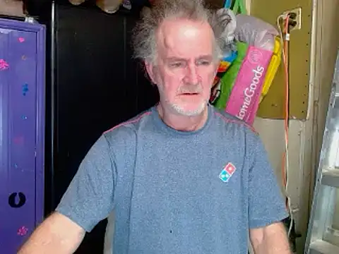 Snapshot of Sweet_Sexy1963 chatting on 03/04/25, 05:03 Sweet Sexy1963 online show from 03/04/25, 05:03