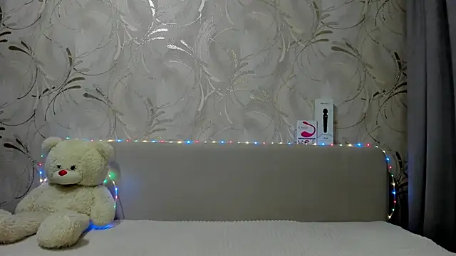 Malika Lisan online show from 02/28/25, 12:43