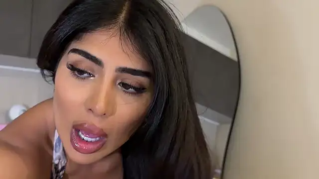 ArabicBarbie online show from 10/25/25, 09:20