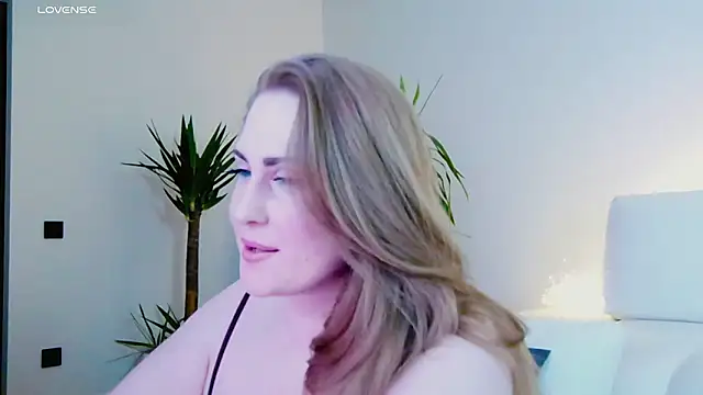 Sinful Eyes online show from 03/13/26, 03:35