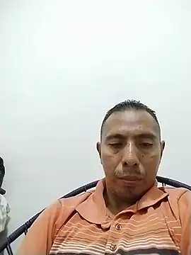 Snapshot of desnudo_Sexoxo chatting on 04/13/26, 12:49 desnudo Sexoxo online show from 04/13/26, 12:49